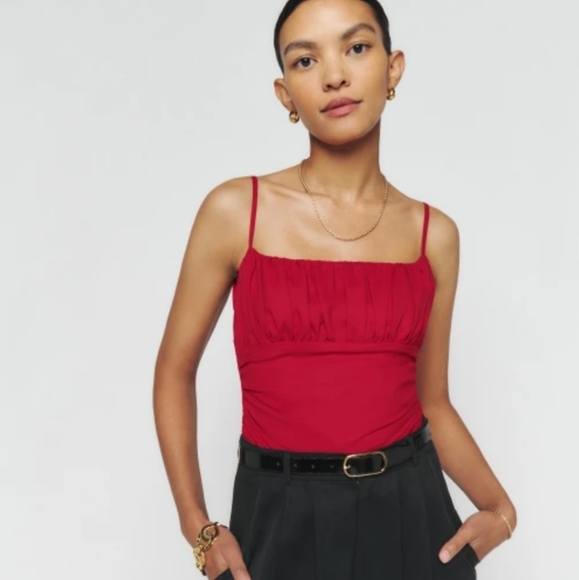 Reformation Tiana Top in Lipstick size 0 NWT - Picture 1 of 9